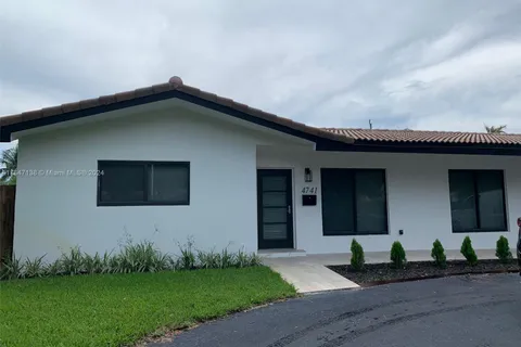 4741 NE 19th Ave, Fort Lauderdale FL 33308