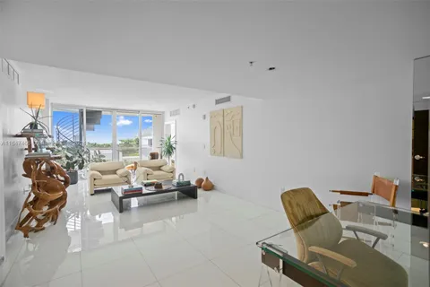 2155 Washington Ct # 601, Miami Beach FL 33139