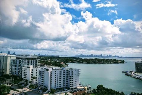 401 69th St # 903, Miami Beach FL 33141