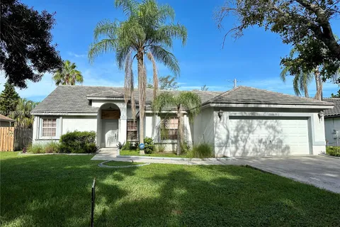 7333 NW 45th Ave, Coconut Creek FL 33073