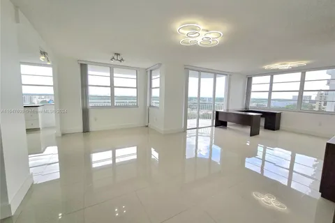 18051 Biscayne Blvd # 1204, Aventura FL 33160