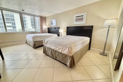 19201 Collins Ave # 128, Sunny Isles Beach FL 33160