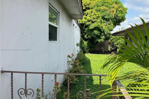 800 N federal hwy # 5, Hollywood FL 33020