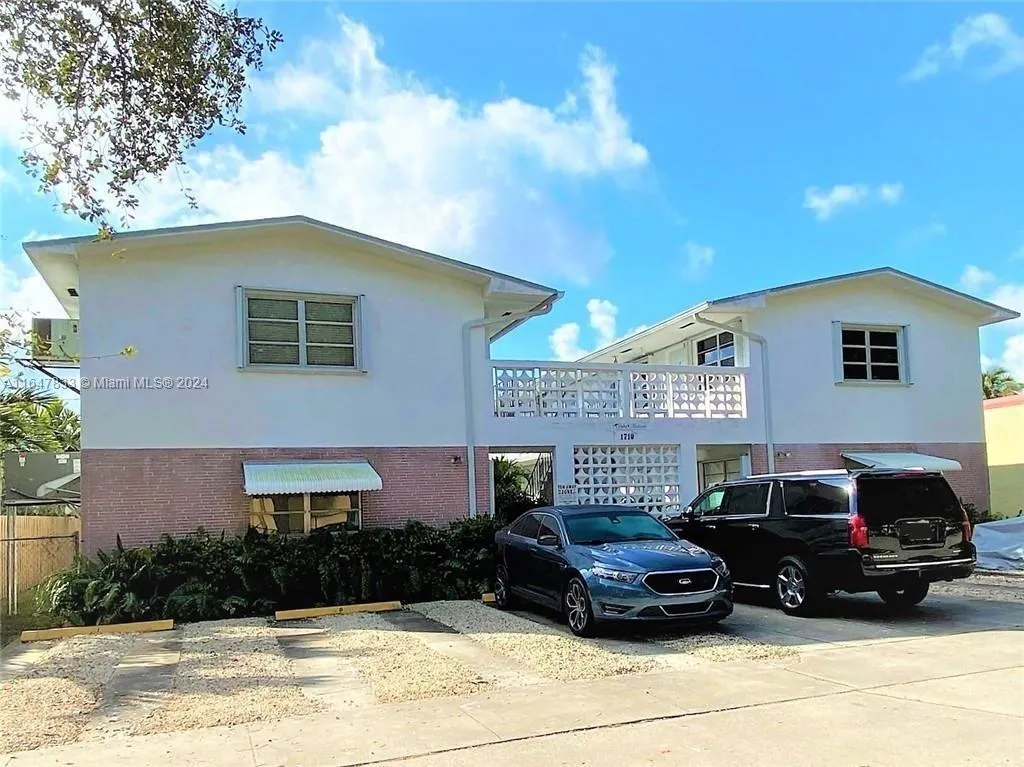 1710 Madison St # 1, Hollywood FL 33020