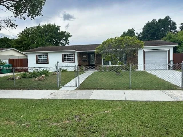 16230 SW 102nd Ave, Miami FL 33157