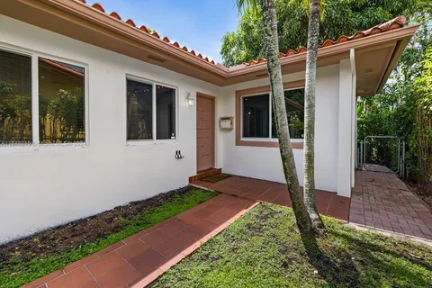 1526 Bird Rd, Coral Gables FL 33146