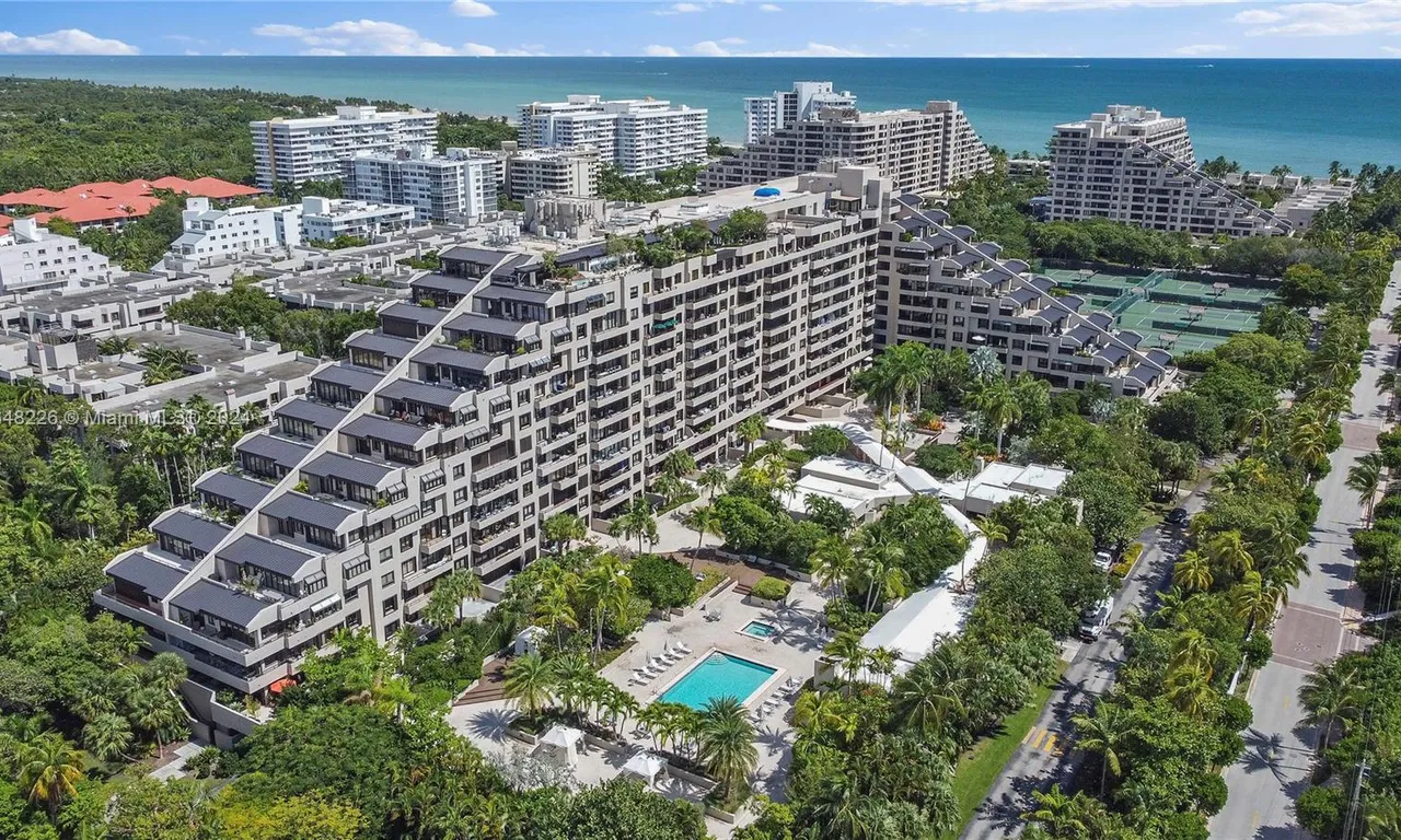 151 Crandon Blvd # 822, Key Biscayne FL 33149