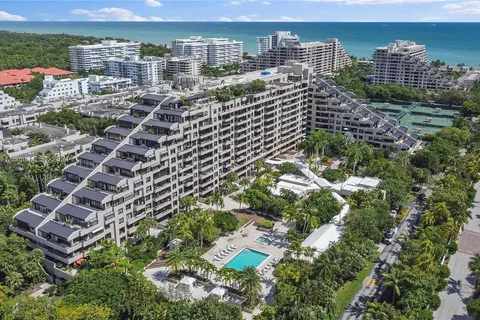 151 Crandon Blvd # 822, Key Biscayne FL 33149