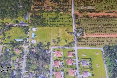 126xx SW SW 154 Av, Unincorporated Dade County FL 33170