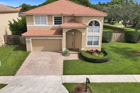 16711 Sapphire Isle, Weston FL 33331