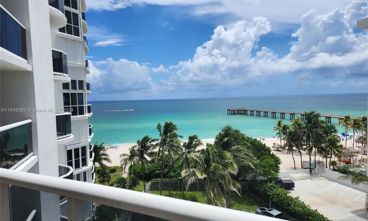 16711 Collins Ave # 703, Sunny Isles Beach FL 33160