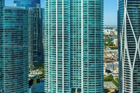 900 Biscayne Blvd # 4203, Miami FL 33132