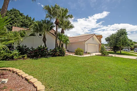 20105 Back Nine Dr, Boca Raton FL 33498