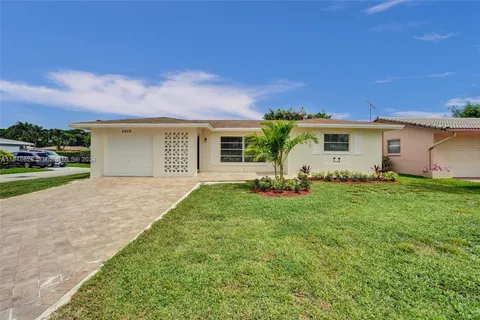 6809 NW 58th St, Tamarac FL 33321