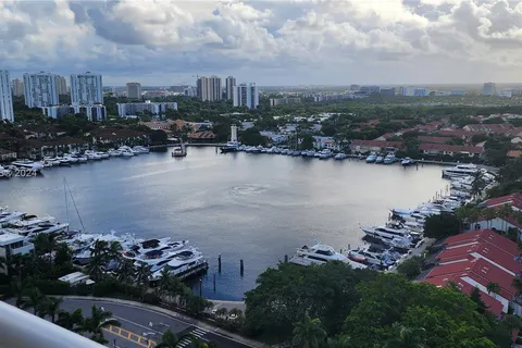 21205 Yacht Club Dr # 2005, Aventura FL 33180