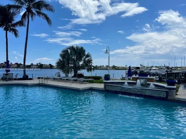 127 Yacht Club Way # 108, Hypoluxo FL 33462