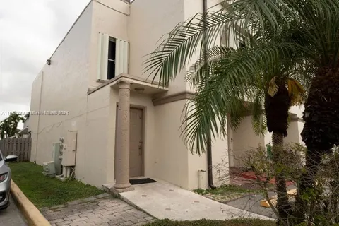 1199 NW 124th Avenue # 2201, Miami FL 33182