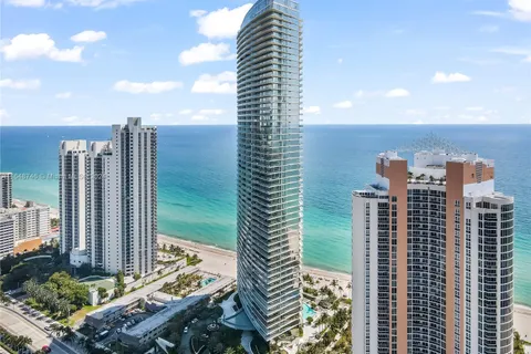 18975 Collins Ave # 3504, Sunny Isles Beach FL 33160