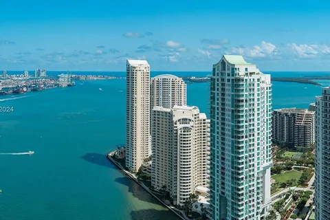 300 Biscayne Boulevard Way # 3904, Miami FL 33131