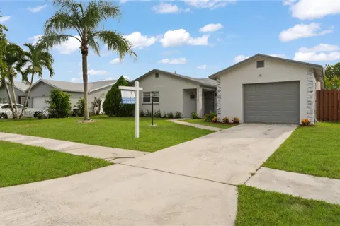 23123 SW 58th Ave, Boca Raton FL 33428