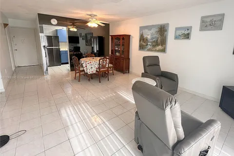 16790 NE 14th Ave # 312, Miami FL 33162