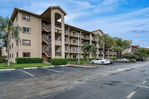 1200 SW 137th Ave # 112E, Pembroke Pines FL 33027