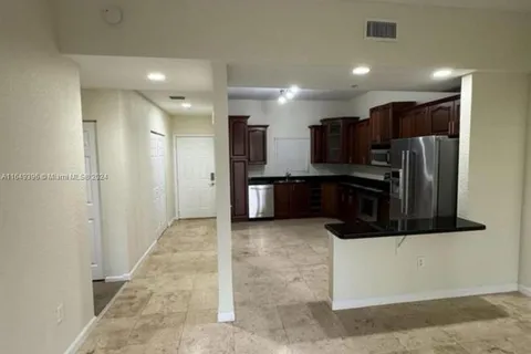 1640 Presidential Way # 103, West Palm Beach FL 33401