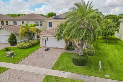 705 Perdido Heights Dr, West Palm Beach FL 33413