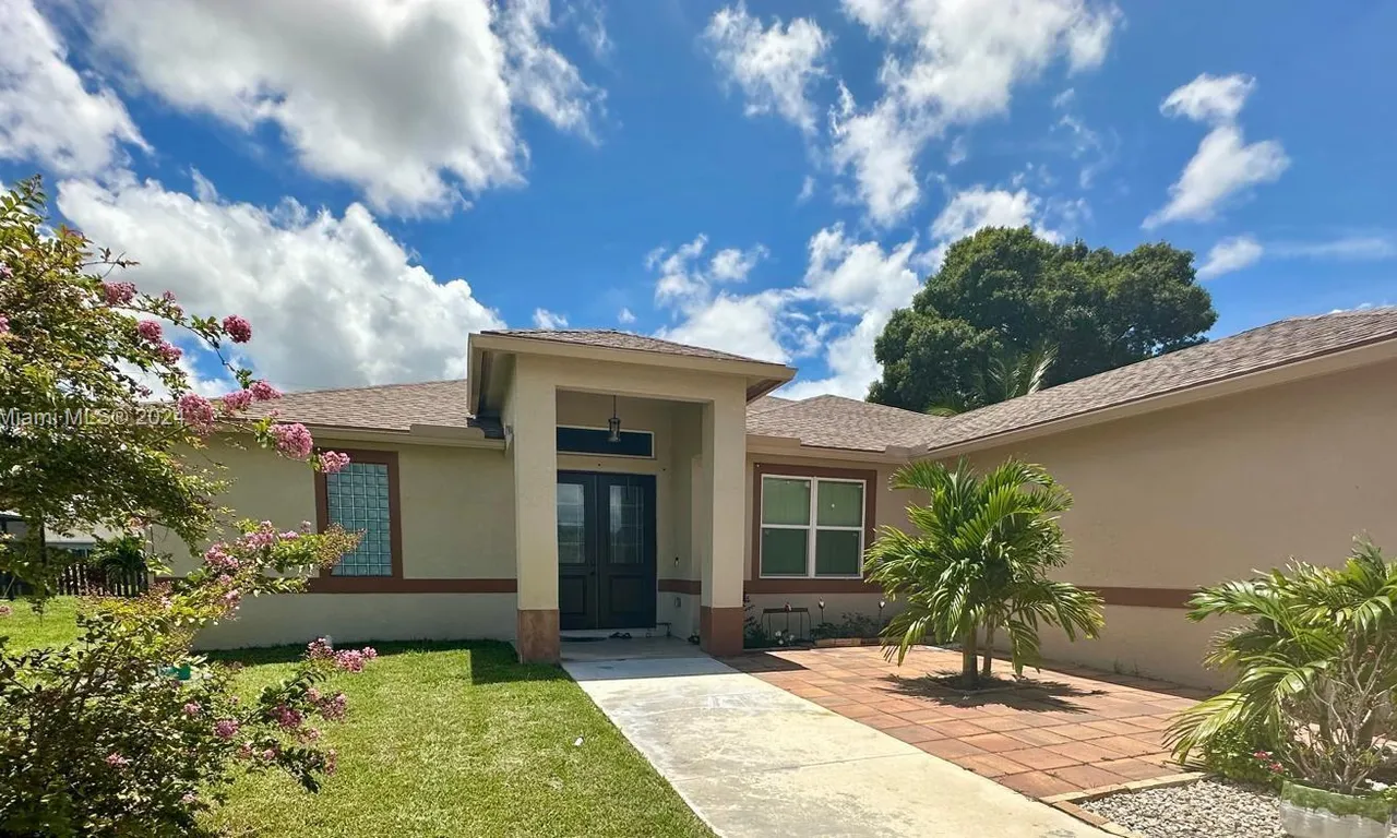 2544 SW Cameo Blvd, Port St. Lucie FL 34953