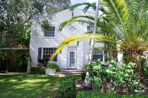 3306 S Le Jeune Rd, Coral Gables FL 33134