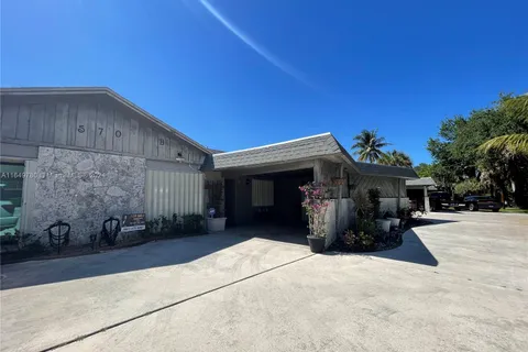 570 SW 20th Ct # 2, Delray Beach FL 33445