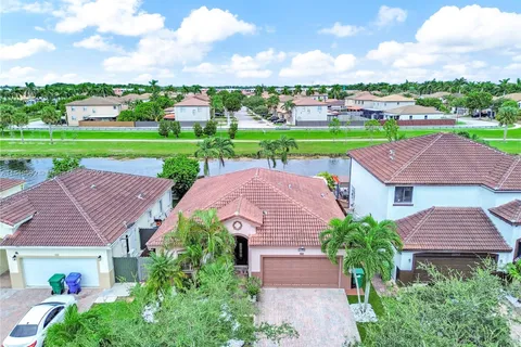 22562 SW 103rd Ct, Cutler Bay FL 33190