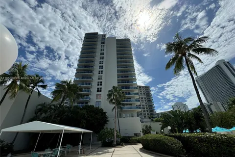 3800 S Ocean Dr # 604, Hollywood FL 33019