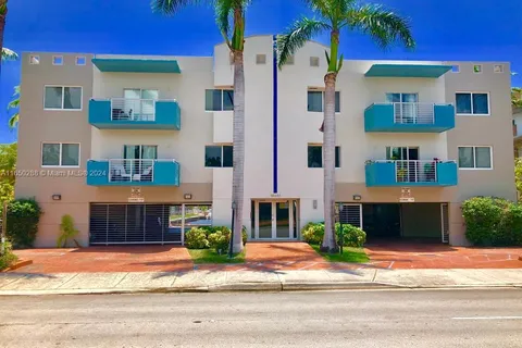 16851 NE 35TH AVENUE # 31, North Miami Beach FL 33160