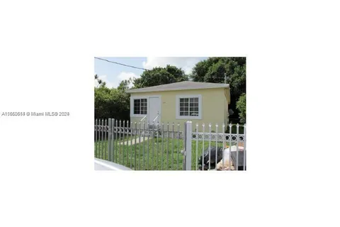 136 NE 83 ST, Miami FL 33138