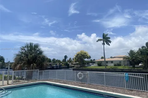 840 Pine Dr # 204, Pompano Beach FL 33060