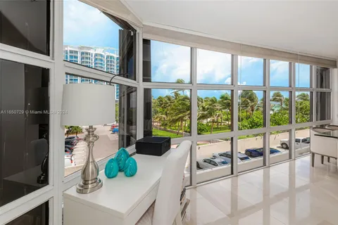 6423 N Collins Ave # 309, Miami Beach FL 33141