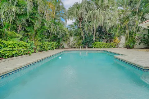 105 Sunfish Ln, Jupiter FL 33477