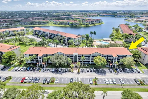 1200 SW 130th Ave # 312G, Pembroke Pines FL 33027