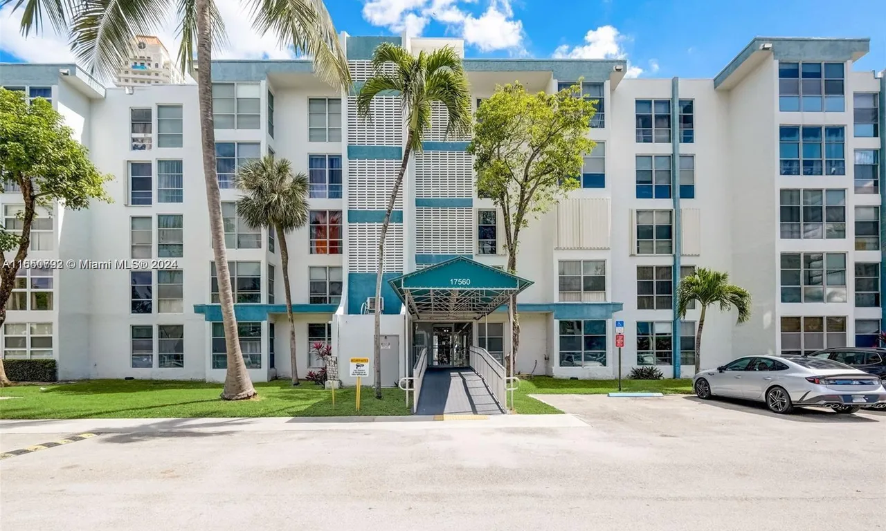 17620 Atlantic Blvd # 315, Sunny Isles Beach FL 33160