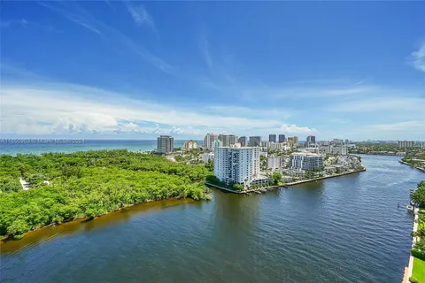 936 Intracoastal Dr, Fort Lauderdale FL 33304