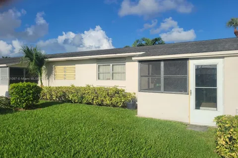 2622 Emory Dr # I, West Palm Beach FL 33415