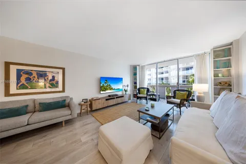 800 West Ave # 338, Miami Beach FL 33139