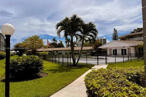 700 Layne Blvd # 212, Hallandale Beach FL 33009