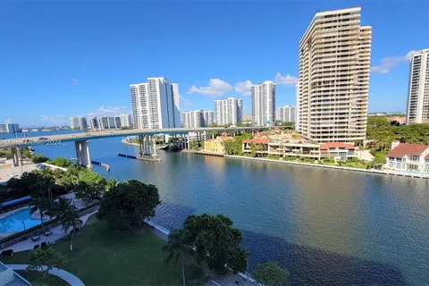 19390 Collins Ave # 1025, Sunny Isles Beach FL 33160