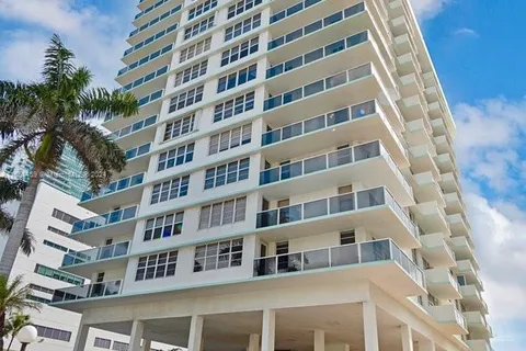 3725 S Ocean Dr # 927, Hollywood FL 33019