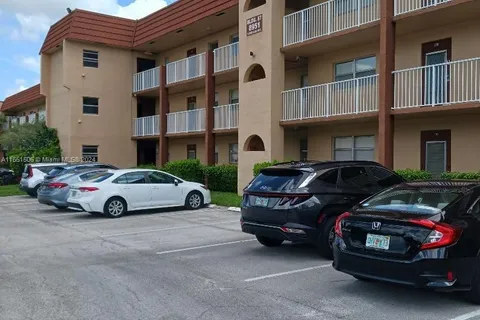 8951 Sunrise Lakes Blvd. # 311, Sunrise FL 33322