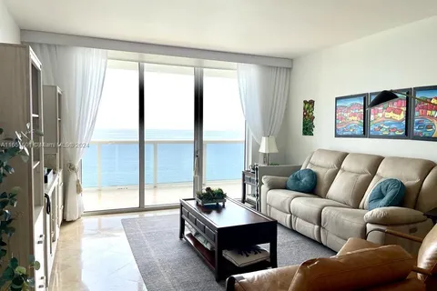 1800 S Ocean Dr # 2103, Hallandale Beach FL 33009