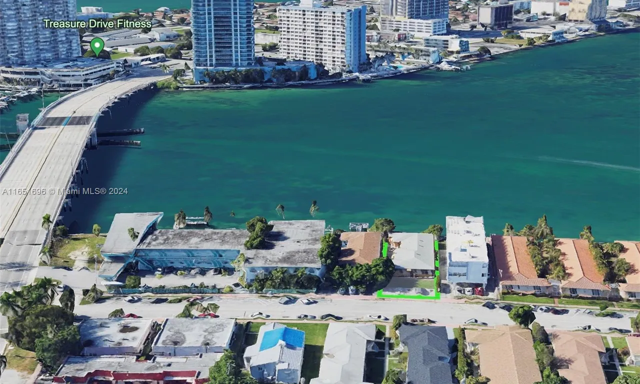 2130 Bay Dr # 2, Miami Beach FL 33141