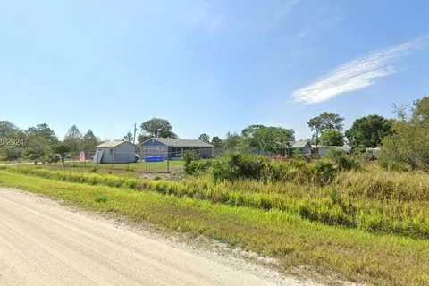 2923 Kenosha Rd, Avon Park FL 33825